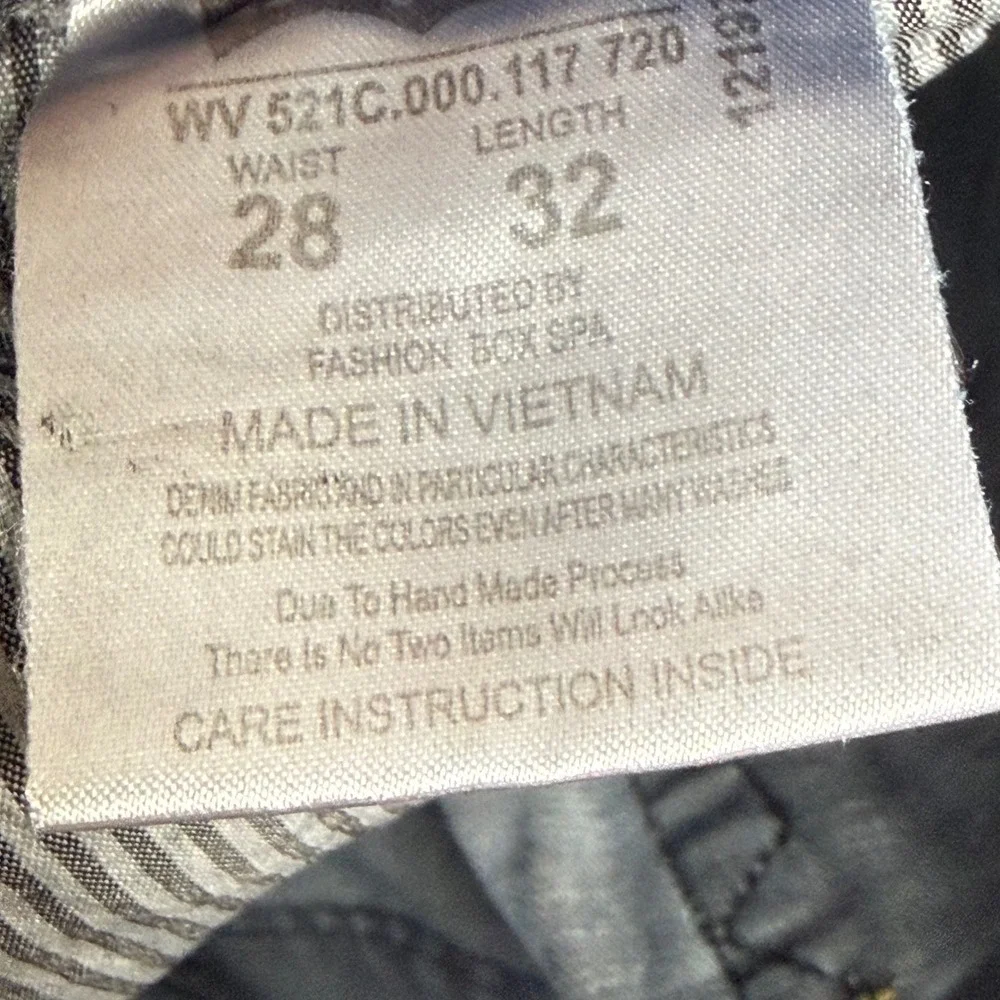 HB Jeans International Gorgeous Dark Slim Fit Faded Black Denim Jeans 28x32‎